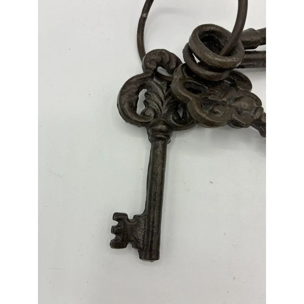 Decorative Cast Iron Skeleton Keys Set of 4 on Ring Rustic Victorian Decor
